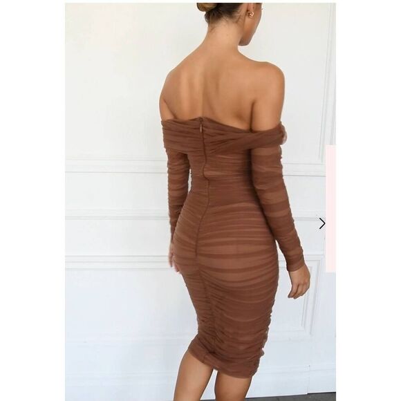 House of CB Anais Tulle Off the shoulder Bodycon Ruched Dress Size Small - Picture 2 of 7